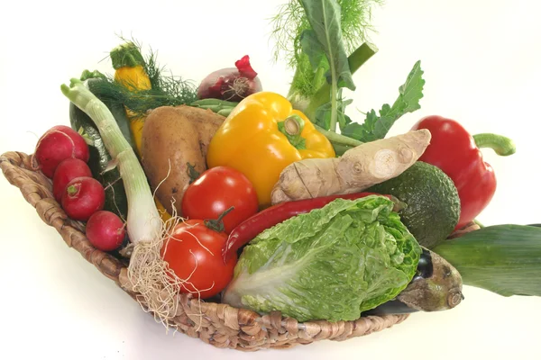 Panier de légumes — Photo