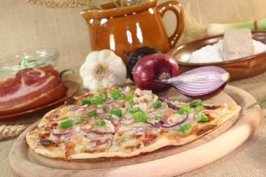 Tarte flambee