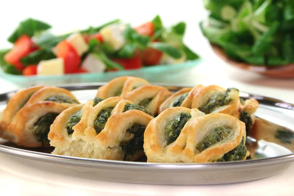 Puff Pastry Spinach Cheese Filling Silver Tray — Stock Photo, Image