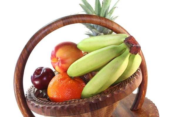 바구니에 과일 믹스 — 스톡 사진
