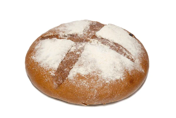 Chleb razowy na białym tle. — Zdjęcie stockowe