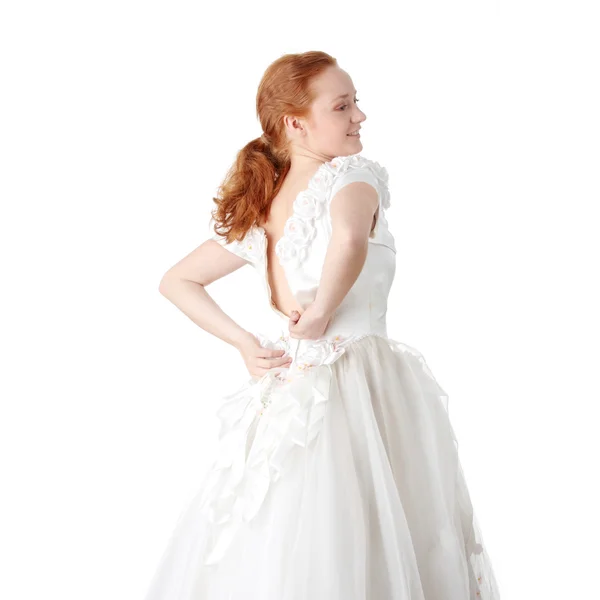 ロングドレスは 白い背景で隔離の白人の花嫁 — ストック写真