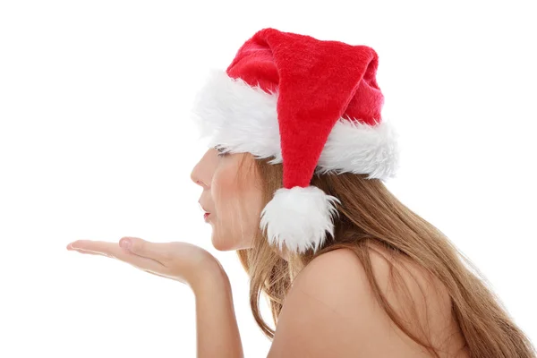 Рождественская Женщина Шляпе Санты Посылает Поцелуй Изолированный Белом Фоне — стоковое фото