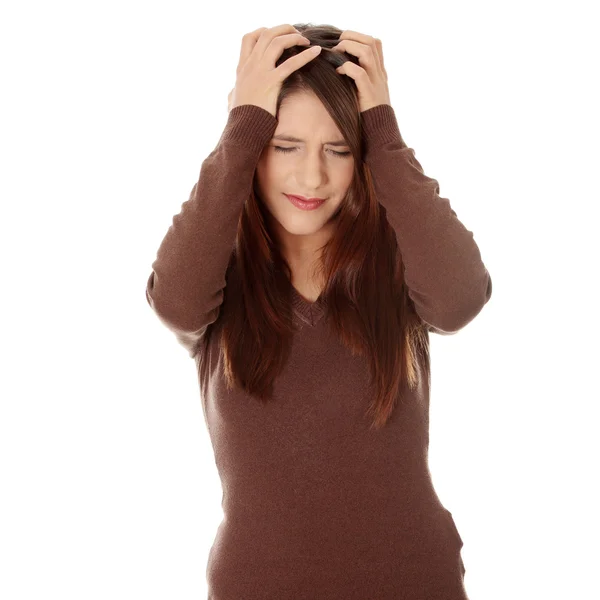 Kvinna Med Huvudvärk Håller Handen Mot Huvudet Isolerad Vitt — Stockfoto