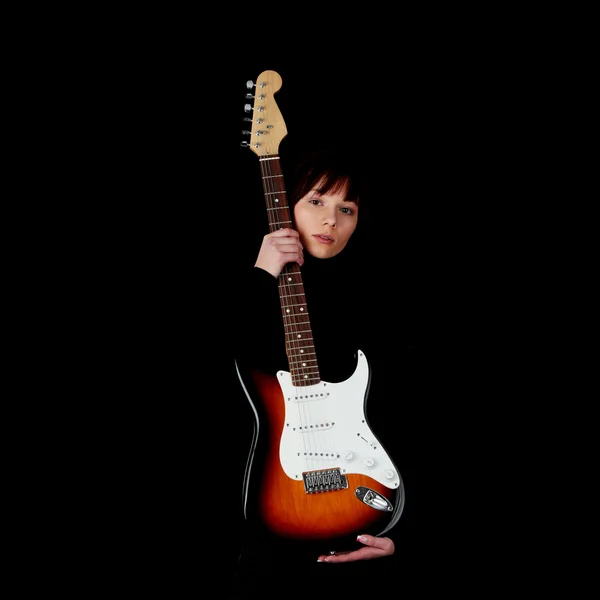 Mulher Com Guitarra Elétrica Sobre Fundo Preto — Fotografia de Stock