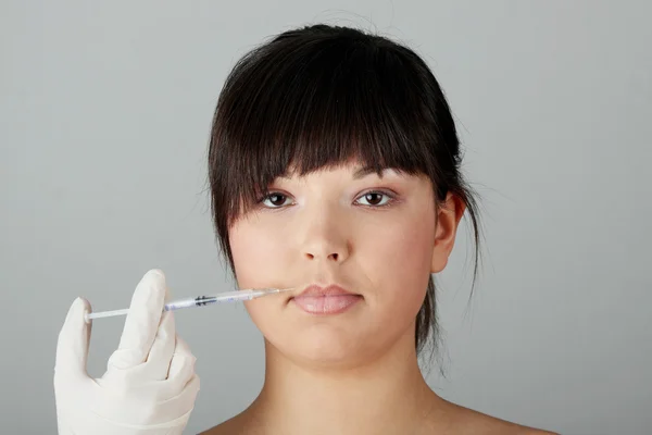 Donna Ottenere Botox Iniezione Cercando Rilassato — Foto Stock