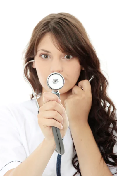 Beyaz Arka Planda Steteskop Odaklanmak Izole Stetoskop Ile Kadın Doktor — Stok fotoğraf