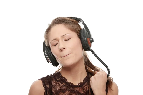 Escuchando Música Joven Caucásica Hermosa Mujer Con Auriculares Aislado Sobre —  Fotos de Stock