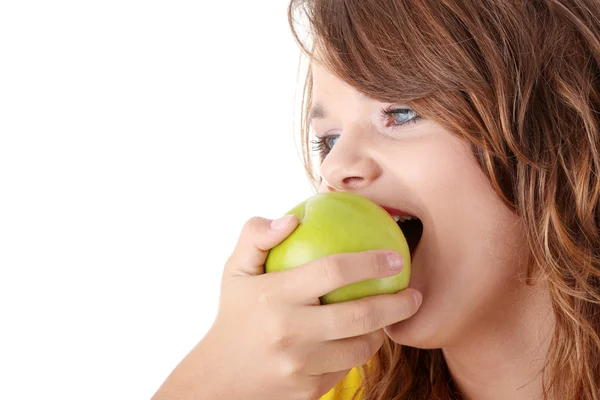Teen flicka och äpple — Stockfoto
