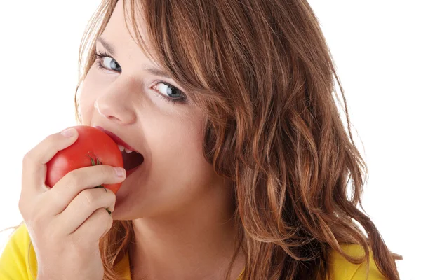 Jonge Vrouw Eten Tomaat Geïsoleerd Witte Achtergrond — Stockfoto
