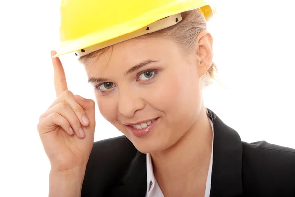 自信女性工作者在头盔被隔绝在白色背景上的肖像 — 图库照片