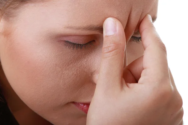 頭に手を繋いでいる重度の片頭痛の頭痛を持つ女性 — ストック写真