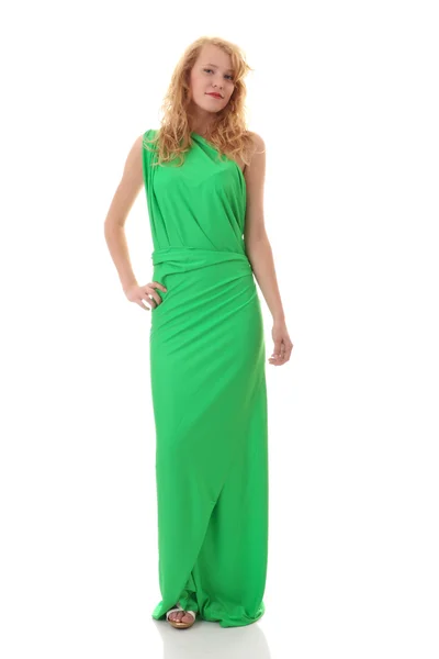 녹색 드레스를 입고 아름 다운 소녀 — 스톡 사진