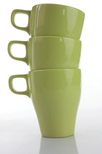 三个绿色杯子上白色隔离 — 图库照片