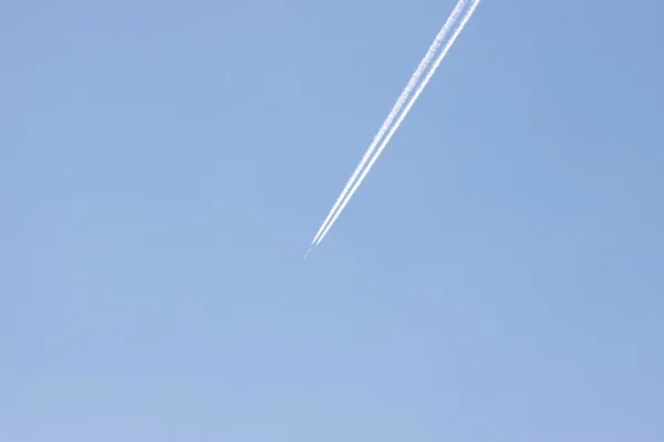 Düsenflugzeug — Stockfoto