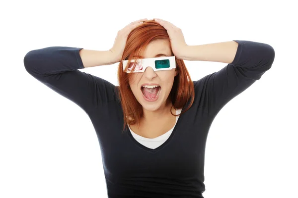 Kvinna i 3D-biografglasögon — Stockfoto