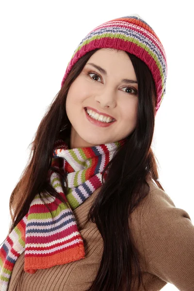 Jovem mulher com boné de inverno — Fotografia de Stock