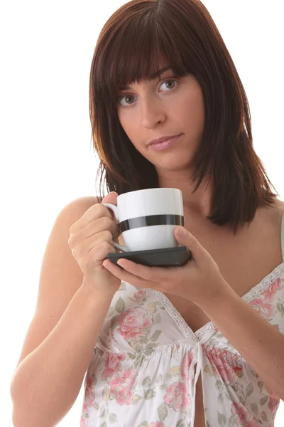 Gyönyörű fiatal nő neki reggel kávét iszik — Stock Fotó