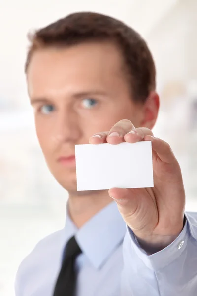 Işadamı holding boş kartı — Stok fotoğraf