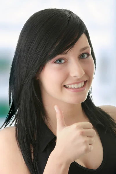 Portrait of attractive young woman — Stock Photo, Image