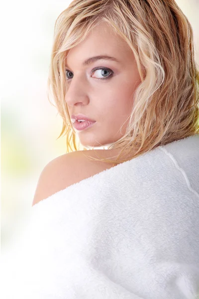 Beautiful blond teen woman — Stock Photo, Image