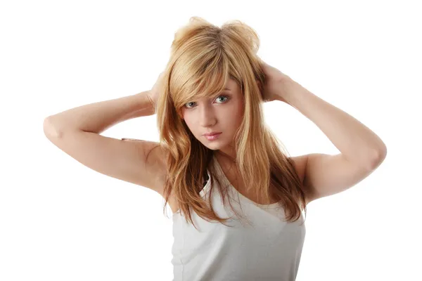 Mladá krásná teen blondýnka — Stock fotografie