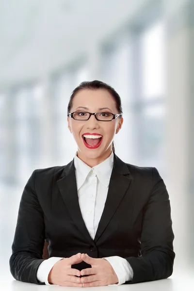 Jovem mulher de negócios feliz — Fotografia de Stock