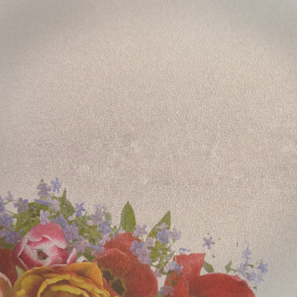 带纹理的旧纸张背景与鲜花 — 图库照片