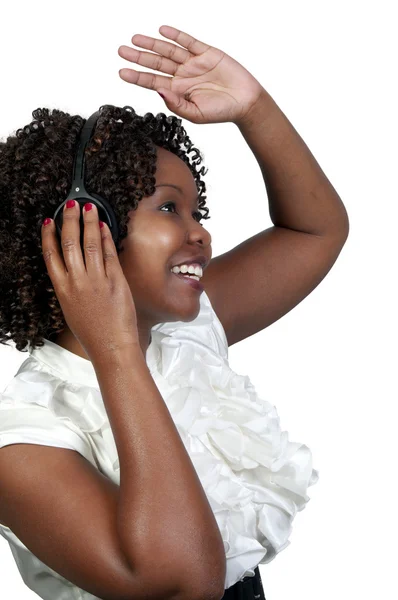 Czarna kobieta ze słuchawkami — Zdjęcie stockowe