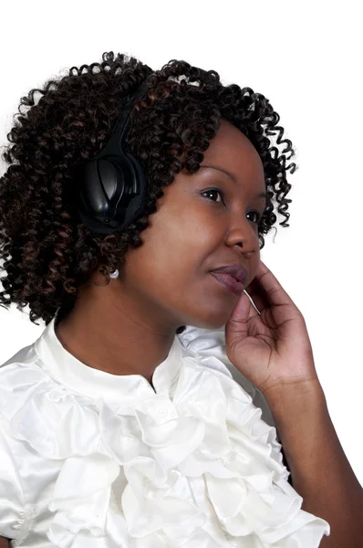 Μαύρη γυναίκα με ακουστικά — Φωτογραφία Αρχείου