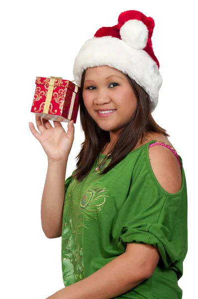 Латиноамериканка с рождественским орнаментом — стоковое фото