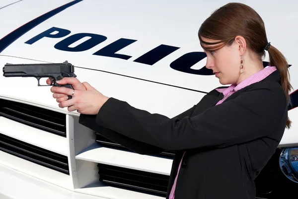 Красива Поліцейська Детективна Жінка Роботі Пістолетом — стокове фото