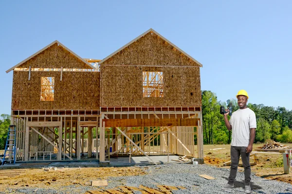 Ein Schwarzer Mann Afrikanisch Amerikanischer Bauarbeiter Eine Baustelle — Stockfoto