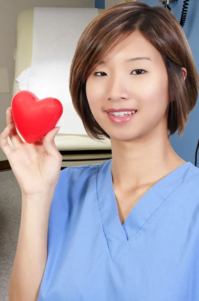 Женщина-кардиолог — стоковое фото