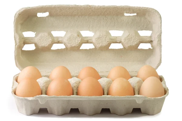 Ovos Crus Uma Caixa Papelão Isolados Fundo Branco — Fotografia de Stock