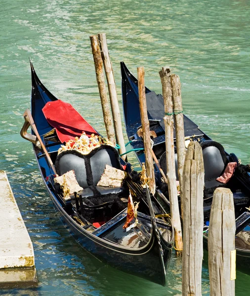 Luxusní gondole v Benátkách — Stock fotografie