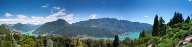 lugano yakınındaki İsviçre Alpleri Panoraması