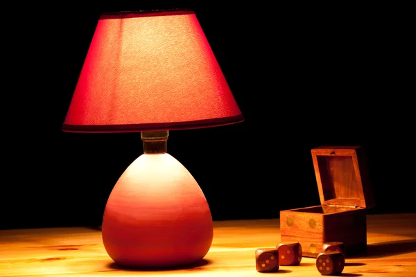 lamba aydınlatma zar