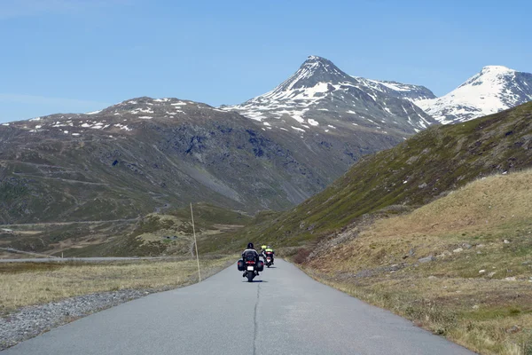 Motociclistas Nas Montanhas Noruega — Fotografia de Stock
