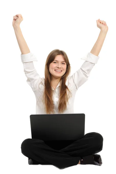 Donna con un computer portatile godendo il suo successo online — Foto Stock