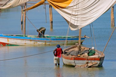 Mozambican fishermen clipart
