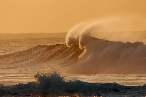 Breaking wave — Stock Photo, Image