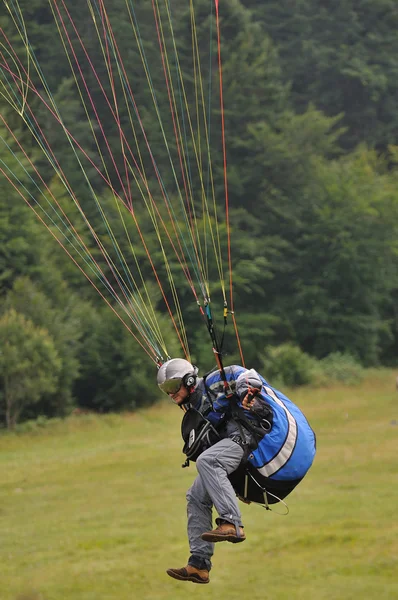 滑翔伞运动 — 图库照片