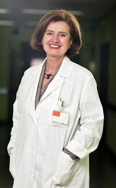 Retrato de mulher médica — Fotografia de Stock