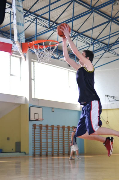 篮球男子 — 图库照片