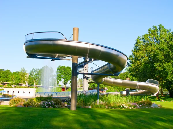 Aquapark Konstruktionen Aus Metall Schwimmbad — Stockfoto