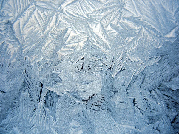 शीतकालीन विंडो पर जमे हुए पैटर्न — स्टॉक फ़ोटो, इमेज