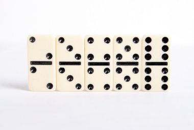 tek bir satırda bir domino küpleri