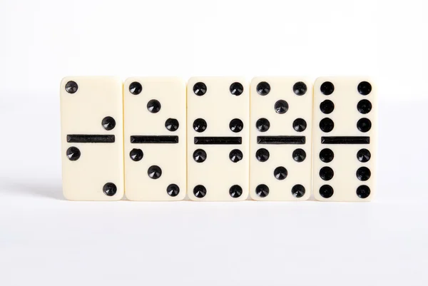 Einige Dominowürfel Einer Reihe — Stockfoto