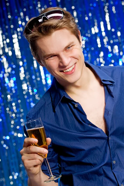 Muž se šampaňským — Stock fotografie